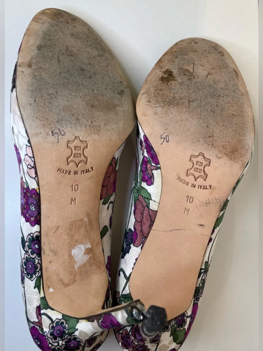 Isaac Y2K Silk Floral Cream and Purple Bow Heels Dress Pumps‎ Size 10